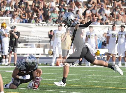Thumbnail 2 in Polynesian Bowl (Team Mauka vs. Team Makai) photogallery.