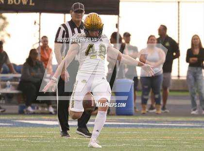 Thumbnail 1 in Polynesian Bowl (Team Mauka vs. Team Makai) photogallery.