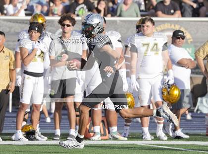 Thumbnail 3 in Polynesian Bowl (Team Mauka vs. Team Makai) photogallery.
