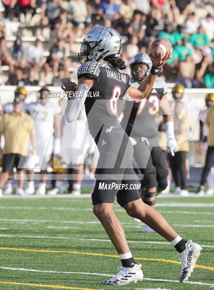 Thumbnail 1 in Polynesian Bowl (Team Mauka vs. Team Makai) photogallery.