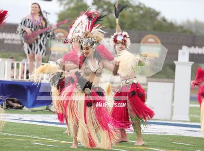 Thumbnail 2 in Polynesian Bowl (Team Mauka vs. Team Makai) photogallery.