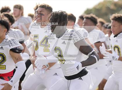 Thumbnail 3 in Polynesian Bowl (Team Mauka vs. Team Makai) photogallery.
