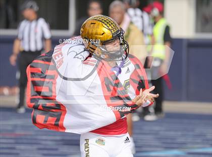 Thumbnail 1 in Polynesian Bowl (Team Mauka vs. Team Makai) photogallery.