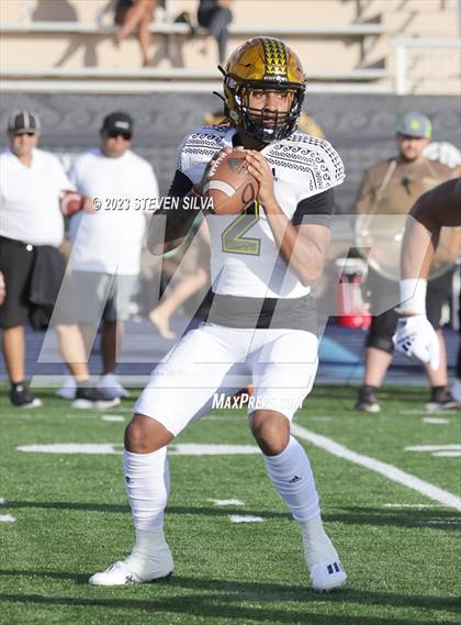 Thumbnail 2 in Polynesian Bowl (Team Mauka vs. Team Makai) photogallery.