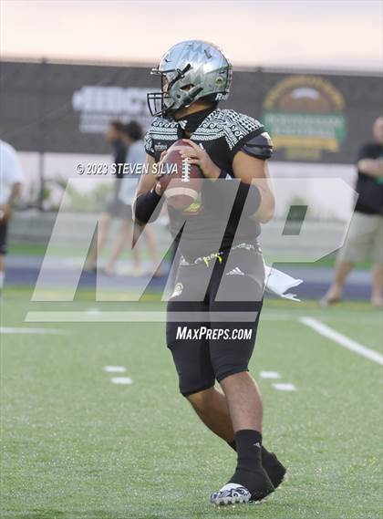 Thumbnail 2 in Polynesian Bowl (Team Mauka vs. Team Makai) photogallery.