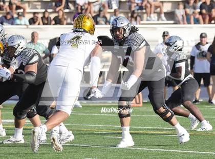 Thumbnail 2 in Polynesian Bowl (Team Mauka vs. Team Makai) photogallery.