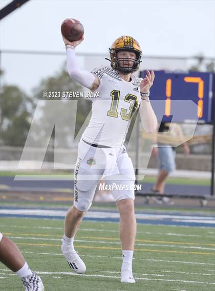 Thumbnail 1 in Polynesian Bowl (Team Mauka vs. Team Makai) photogallery.