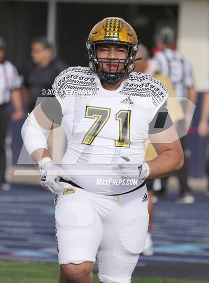 Thumbnail 1 in Polynesian Bowl (Team Mauka vs. Team Makai) photogallery.