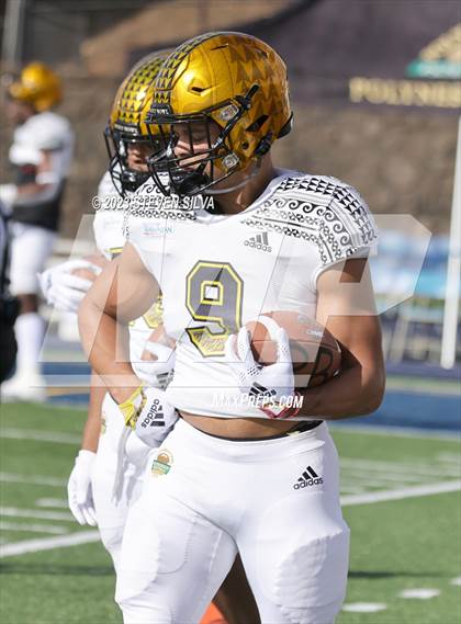 Thumbnail 1 in Polynesian Bowl (Team Mauka vs. Team Makai) photogallery.