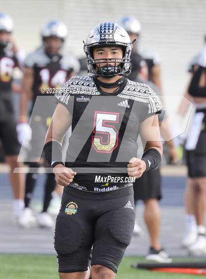 Thumbnail 2 in Polynesian Bowl (Team Mauka vs. Team Makai) photogallery.