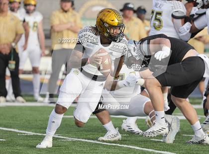 Thumbnail 2 in Polynesian Bowl (Team Mauka vs. Team Makai) photogallery.