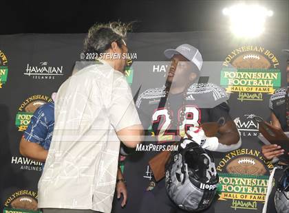Thumbnail 3 in Polynesian Bowl (Team Mauka vs. Team Makai) photogallery.