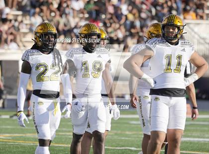 Thumbnail 2 in Polynesian Bowl (Team Mauka vs. Team Makai) photogallery.