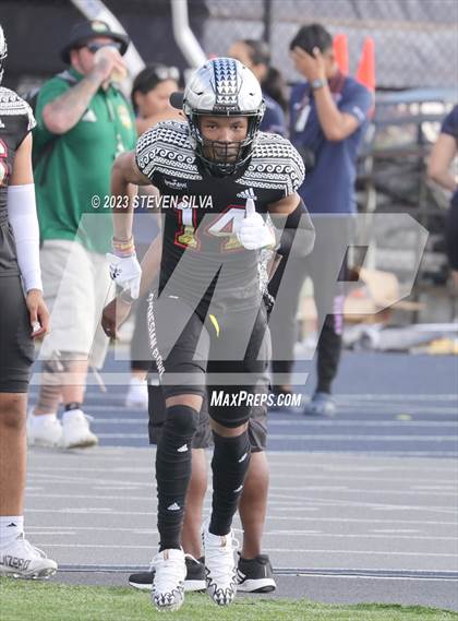 Thumbnail 2 in Polynesian Bowl (Team Mauka vs. Team Makai) photogallery.
