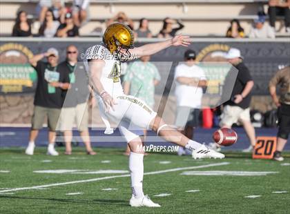 Thumbnail 2 in Polynesian Bowl (Team Mauka vs. Team Makai) photogallery.