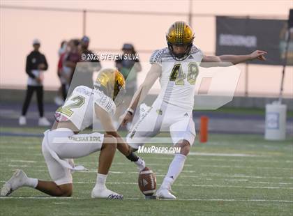 Thumbnail 1 in Polynesian Bowl (Team Mauka vs. Team Makai) photogallery.