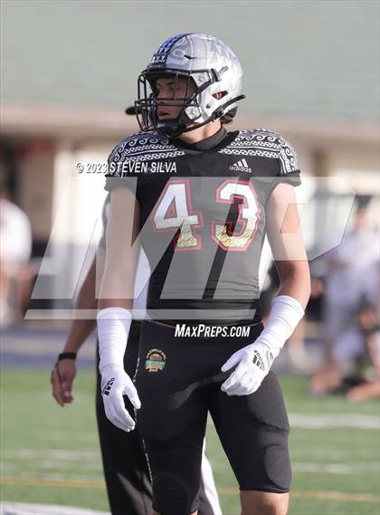 Thumbnail 1 in Polynesian Bowl (Team Mauka vs. Team Makai) photogallery.