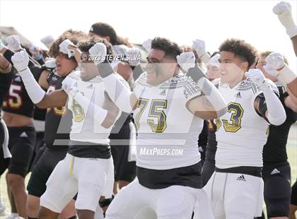 Thumbnail 3 in Polynesian Bowl (Team Mauka vs. Team Makai) photogallery.