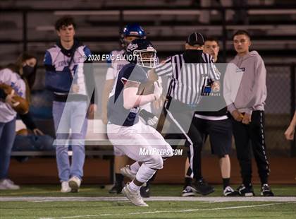 Thumbnail 3 in Conneaut Area vs Oil City (PIAA D10 4A Semi Final) photogallery.