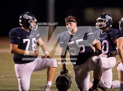 Thumbnail 2 in Conneaut Area vs Oil City (PIAA D10 4A Semi Final) photogallery.