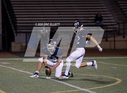 Thumbnail 2 in Conneaut Area vs Oil City (PIAA D10 4A Semi Final) photogallery.