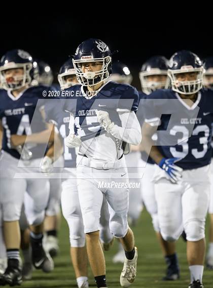 Thumbnail 2 in Conneaut Area vs Oil City (PIAA D10 4A Semi Final) photogallery.