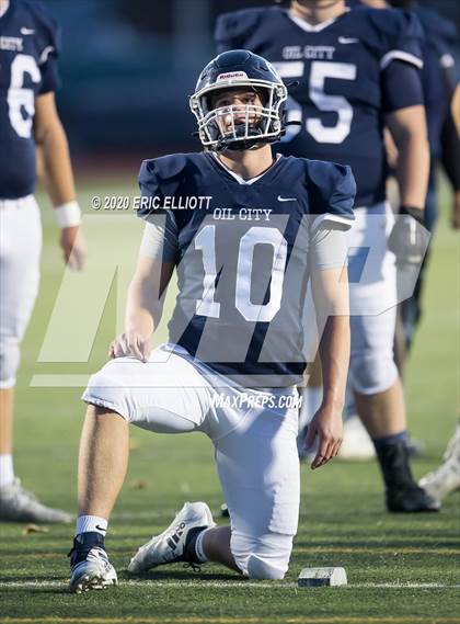 Thumbnail 1 in Conneaut Area vs Oil City (PIAA D10 4A Semi Final) photogallery.