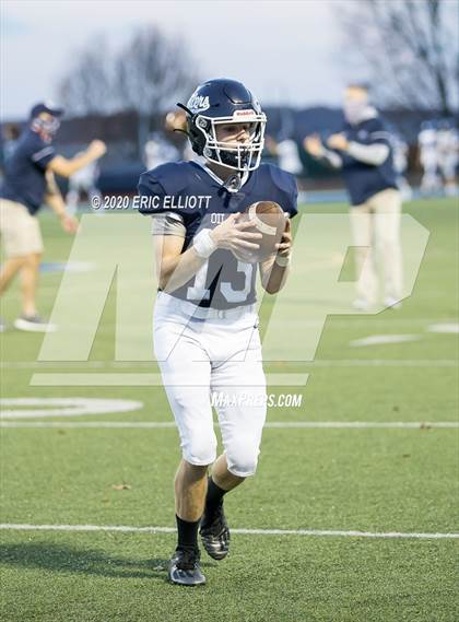 Thumbnail 3 in Conneaut Area vs Oil City (PIAA D10 4A Semi Final) photogallery.