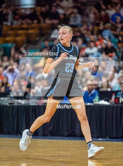 Thumbnail 2 in Riverdale Ridge vs. Legend (CHSAA 6A Final Four) photogallery.