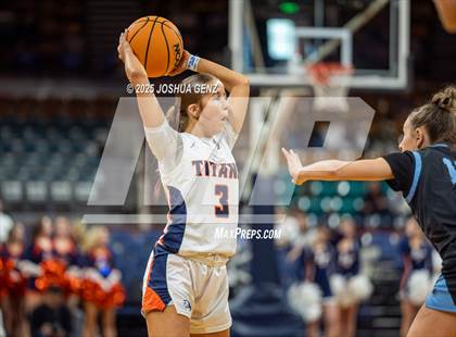 Thumbnail 3 in Riverdale Ridge vs. Legend (CHSAA 6A Final Four) photogallery.