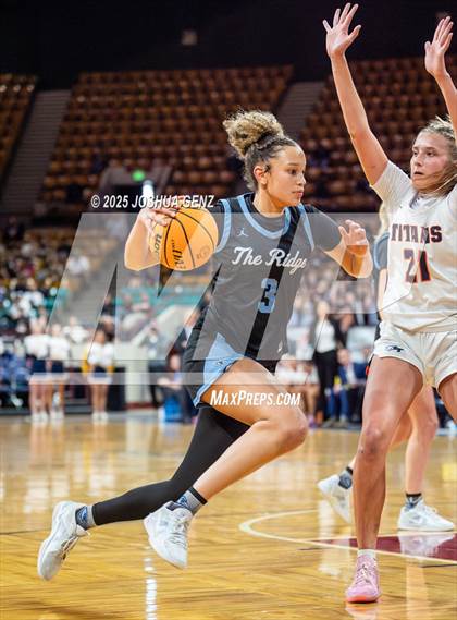 Thumbnail 1 in Riverdale Ridge vs. Legend (CHSAA 6A Final Four) photogallery.