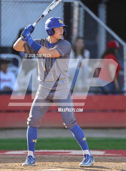 Thumbnail 3 in Fountain Valley @ Fullerton photogallery.