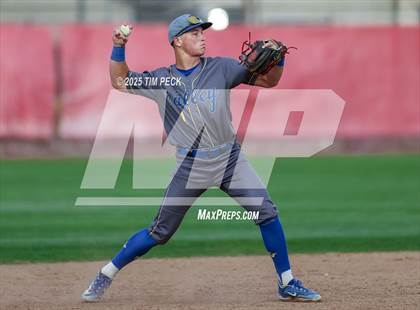 Thumbnail 2 in Fountain Valley @ Fullerton photogallery.