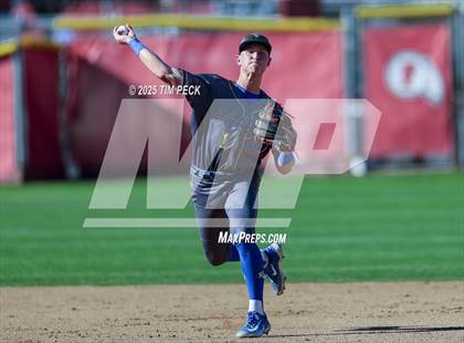 Thumbnail 3 in Fountain Valley @ Fullerton photogallery.