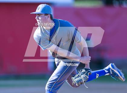 Thumbnail 1 in Fountain Valley @ Fullerton photogallery.