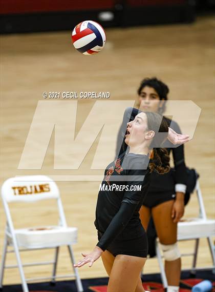 Thumbnail 3 in St. Pius X Catholic @ Lassiter photogallery.