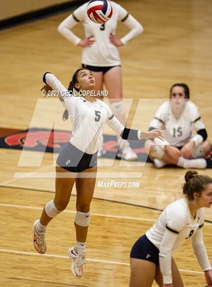 Thumbnail 2 in St. Pius X Catholic @ Lassiter photogallery.