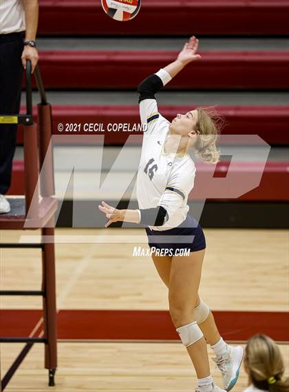 Thumbnail 1 in St. Pius X Catholic @ Lassiter photogallery.