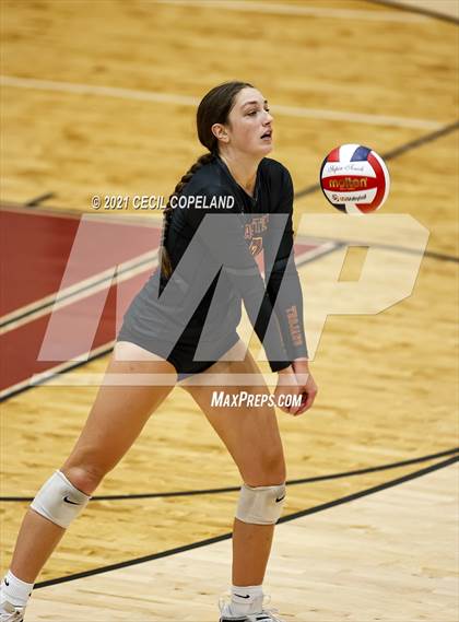 Thumbnail 2 in St. Pius X Catholic @ Lassiter photogallery.