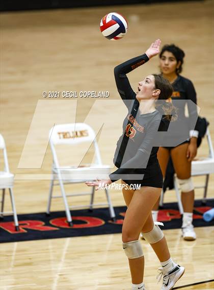 Thumbnail 1 in St. Pius X Catholic @ Lassiter photogallery.