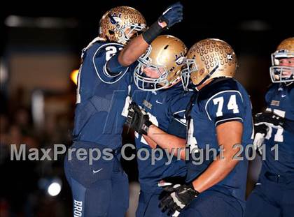 Thumbnail 3 in Centennial vs. Vista Murrieta (CIF SS Inland Division Final) photogallery.