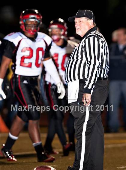 Thumbnail 2 in Centennial vs. Vista Murrieta (CIF SS Inland Division Final) photogallery.