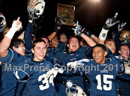 Thumbnail 2 in Centennial vs. Vista Murrieta (CIF SS Inland Division Final) photogallery.