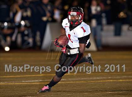 Thumbnail 3 in Centennial vs. Vista Murrieta (CIF SS Inland Division Final) photogallery.