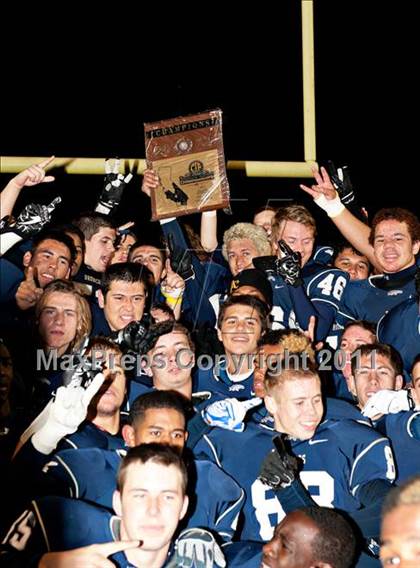 Thumbnail 1 in Centennial vs. Vista Murrieta (CIF SS Inland Division Final) photogallery.