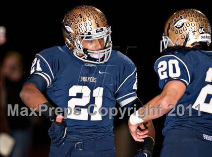 Thumbnail 2 in Centennial vs. Vista Murrieta (CIF SS Inland Division Final) photogallery.