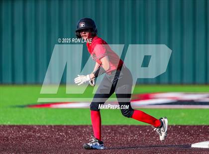 Thumbnail 3 in Mustang @ Ponca City photogallery.