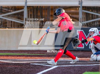 Thumbnail 2 in Mustang @ Ponca City photogallery.