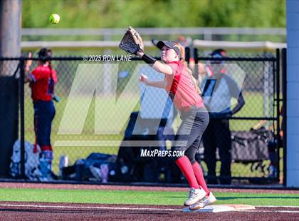 Thumbnail 1 in Mustang @ Ponca City photogallery.