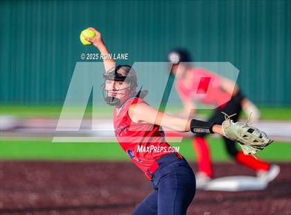 Thumbnail 2 in Mustang @ Ponca City photogallery.